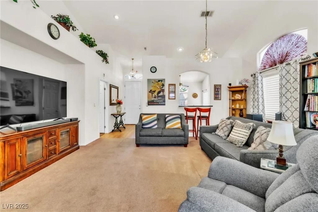 9745 Donner Springs, Las Vegas, NV 89148