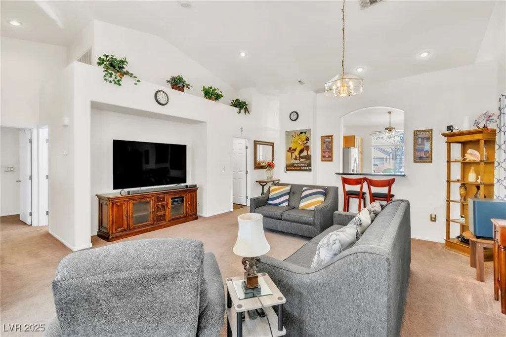 9745 Donner Springs, Las Vegas, NV 89148