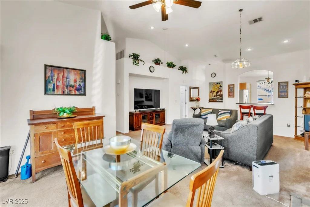 9745 Donner Springs, Las Vegas, NV 89148