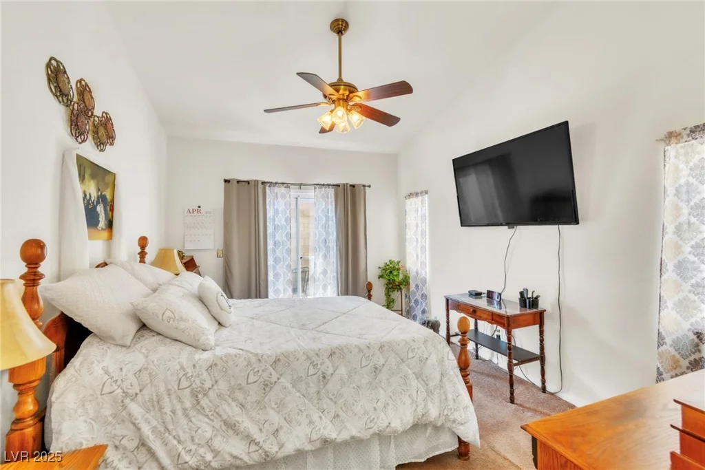 9745 Donner Springs, Las Vegas, NV 89148