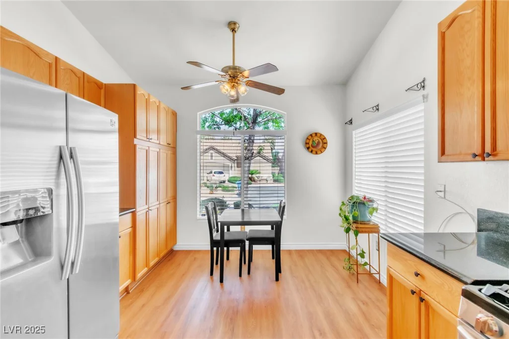 9745 Donner Springs, Las Vegas, NV 89148