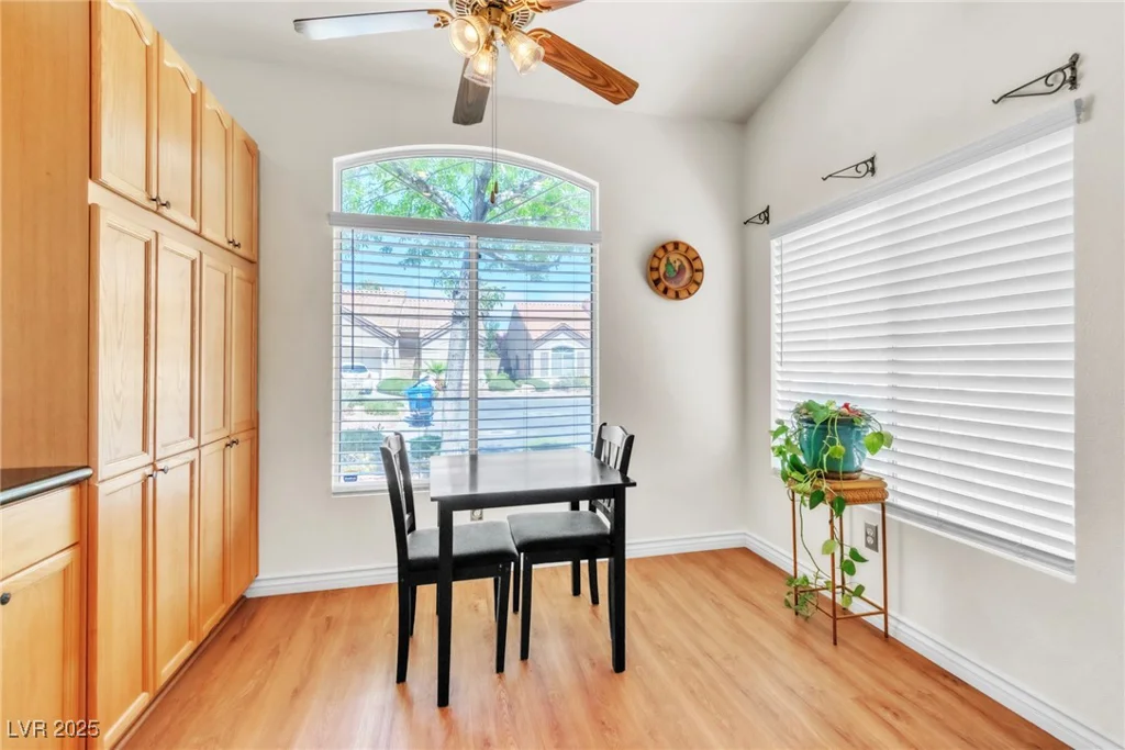9745 Donner Springs, Las Vegas, NV 89148