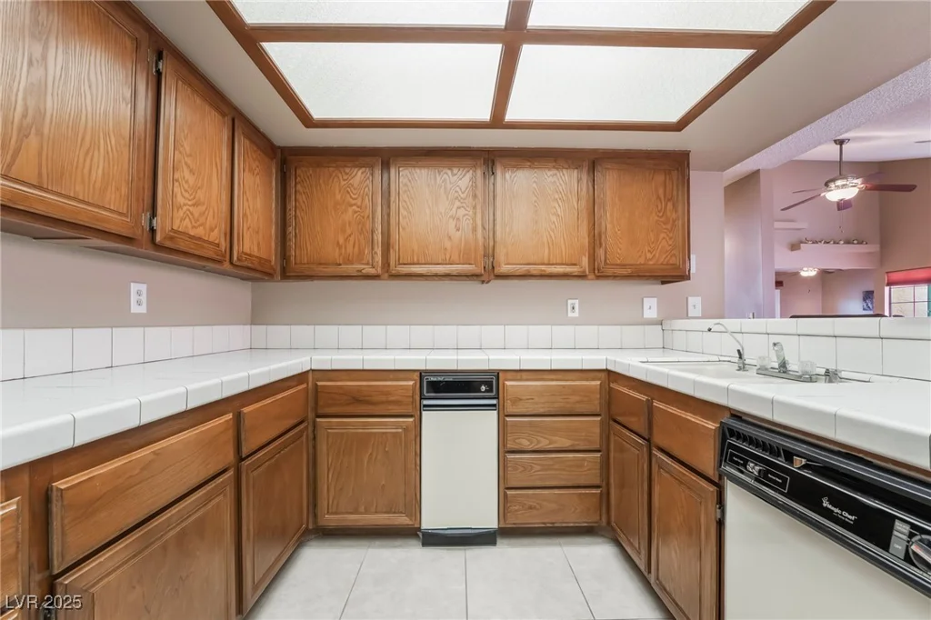 614 Cervantes, Henderson, NV 89014