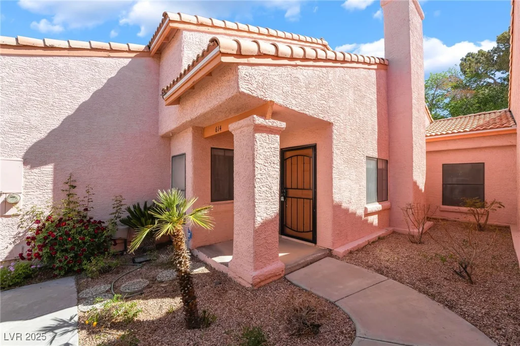 614 Cervantes, Henderson, NV 89014