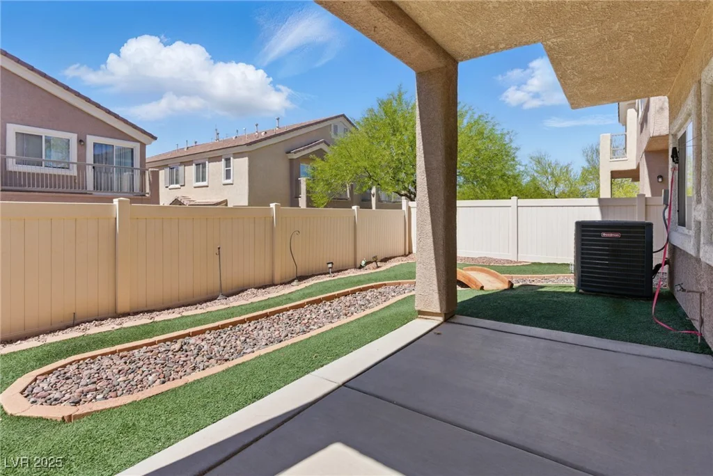 1069 Thrill, Henderson, NV 89002