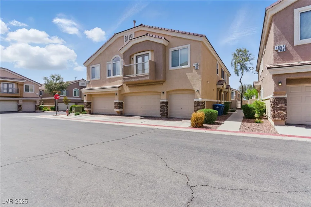1069 Thrill, Henderson, NV 89002