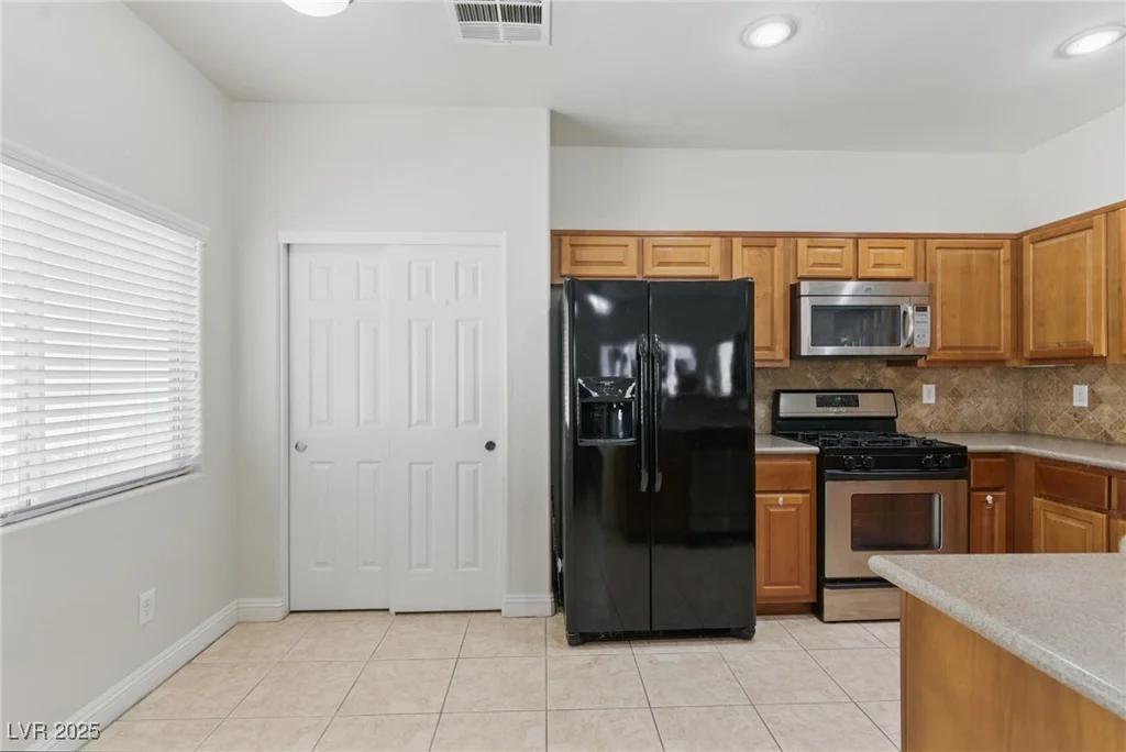 1069 Thrill, Henderson, NV 89002
