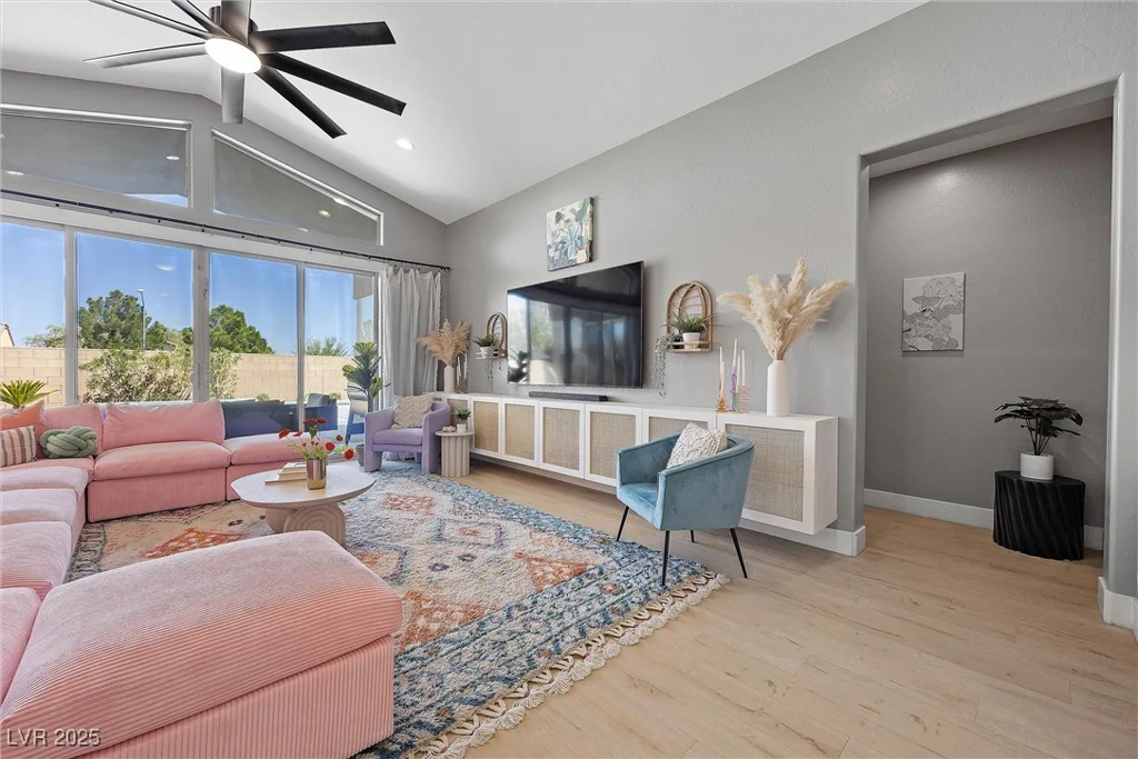 8440 Footpath, Las Vegas, NV 89166
