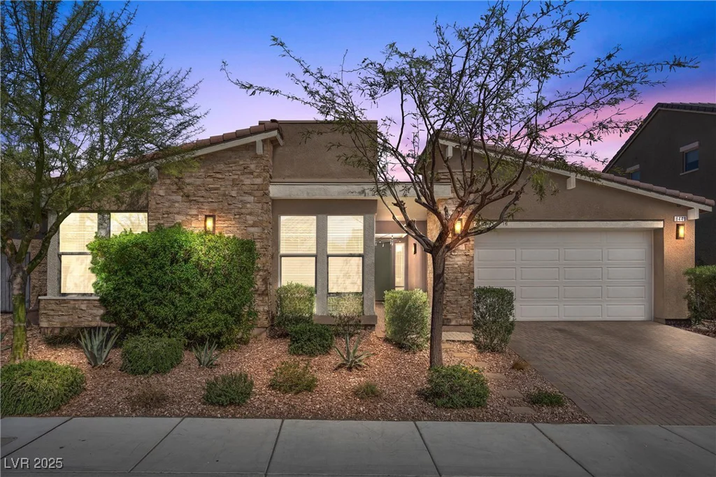 8440 Footpath, Las Vegas, NV 89166