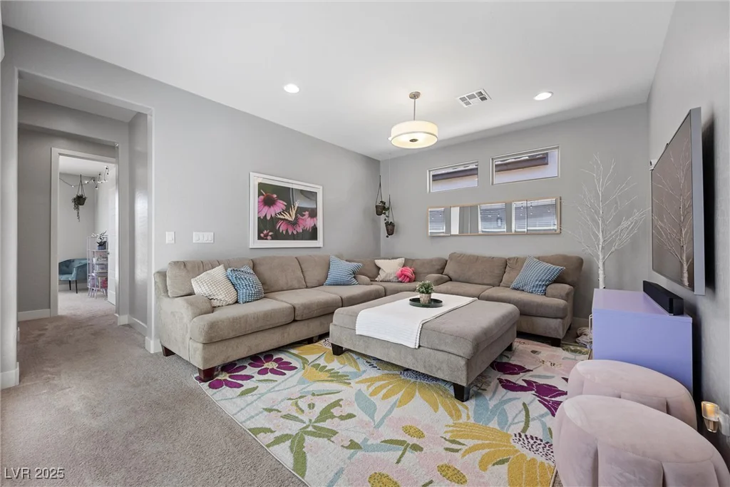 8440 Footpath, Las Vegas, NV 89166