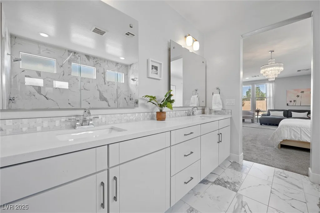 8440 Footpath, Las Vegas, NV 89166