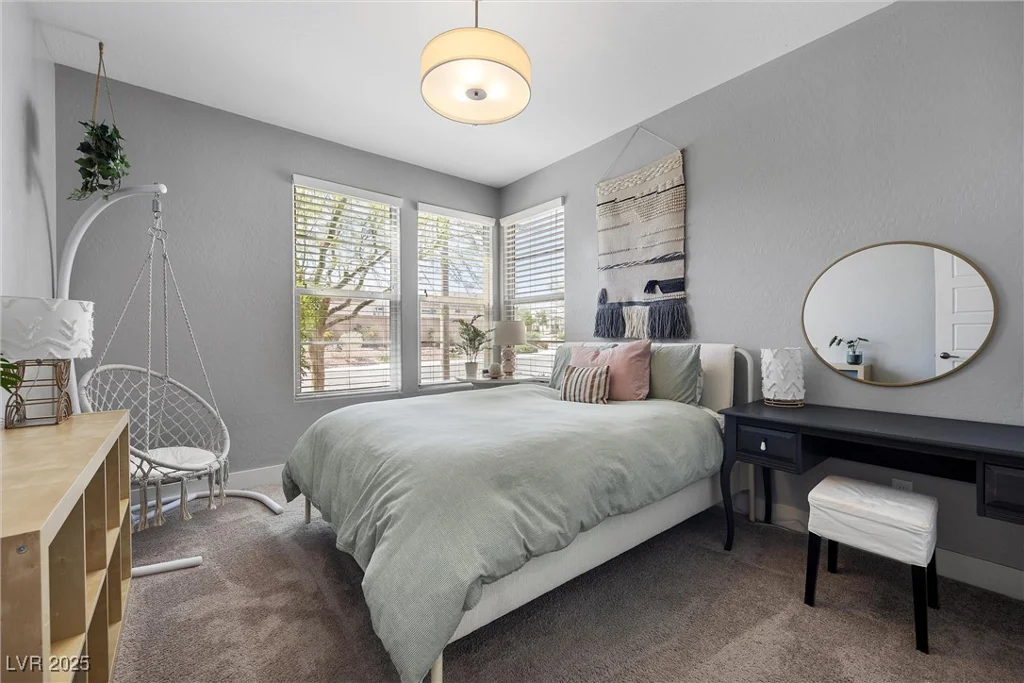 8440 Footpath, Las Vegas, NV 89166