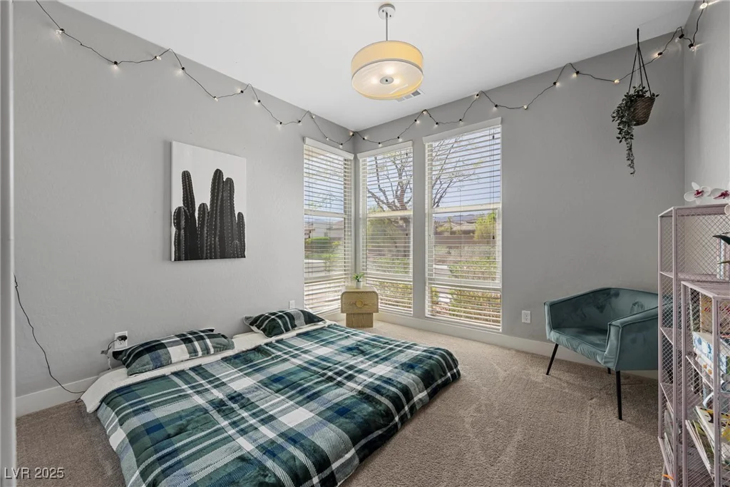 8440 Footpath, Las Vegas, NV 89166