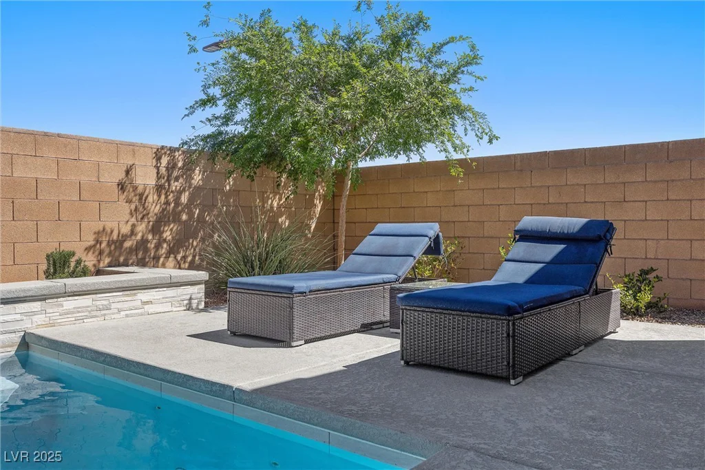 8440 Footpath, Las Vegas, NV 89166