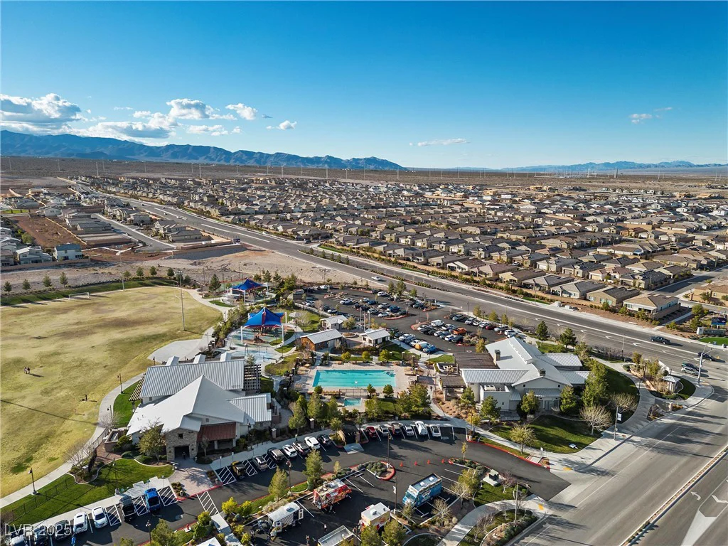 8440 Footpath, Las Vegas, NV 89166