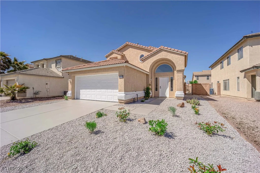 6078 Stone Hollow, Las Vegas, NV 89156