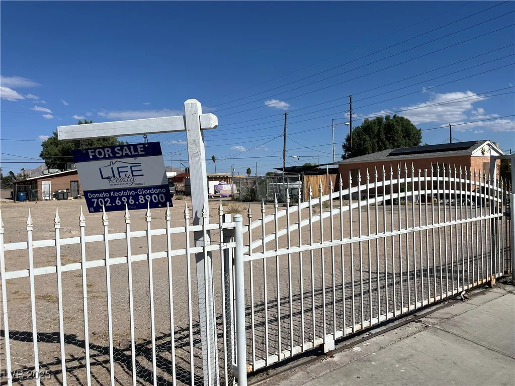 2404 Bassler, North Las Vegas, NV 89030