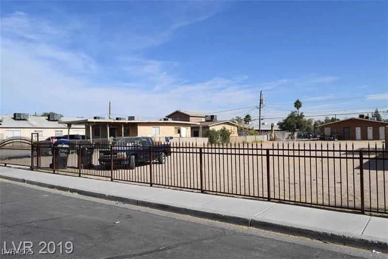 2404 Bassler, North Las Vegas, NV 89030