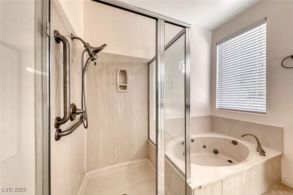 1862 Redwood Valley, Henderson, NV 89052