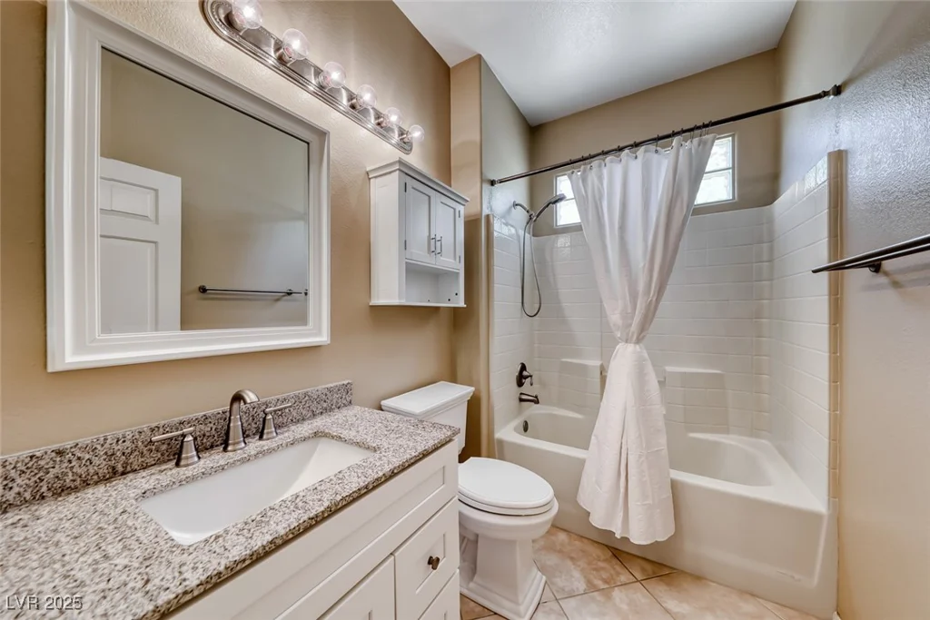 1862 Redwood Valley, Henderson, NV 89052