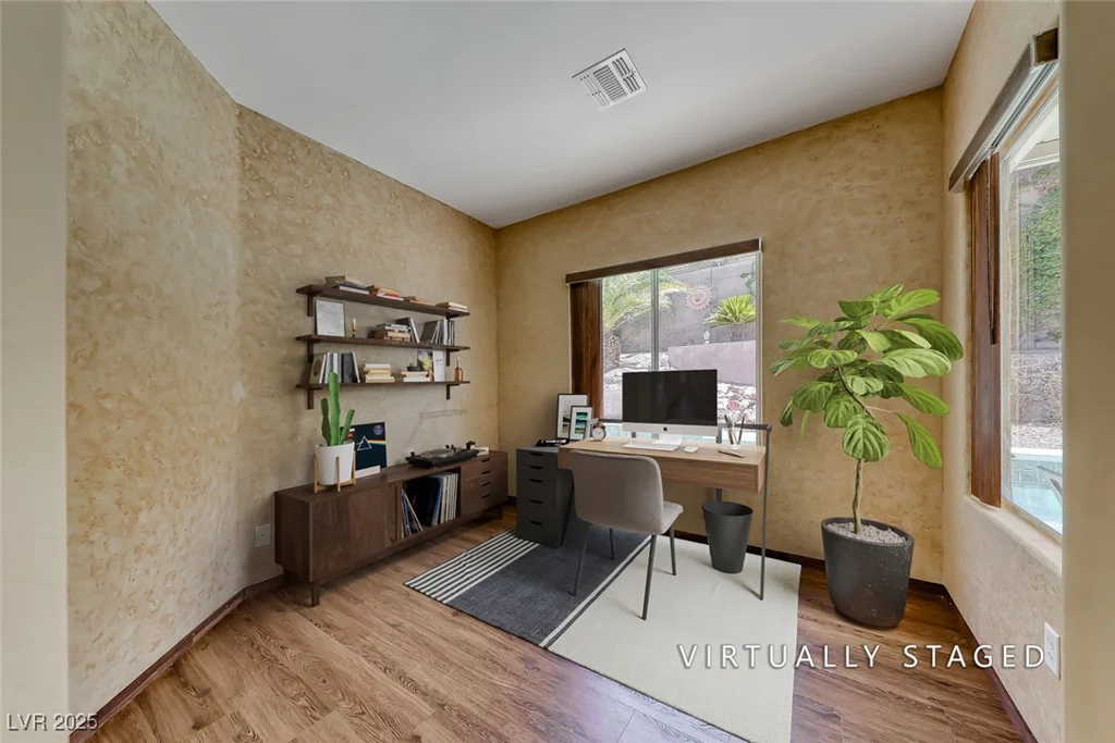 1862 Redwood Valley, Henderson, NV 89052