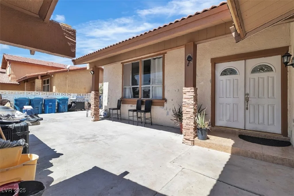 6388 Viking, Las Vegas, NV 89103