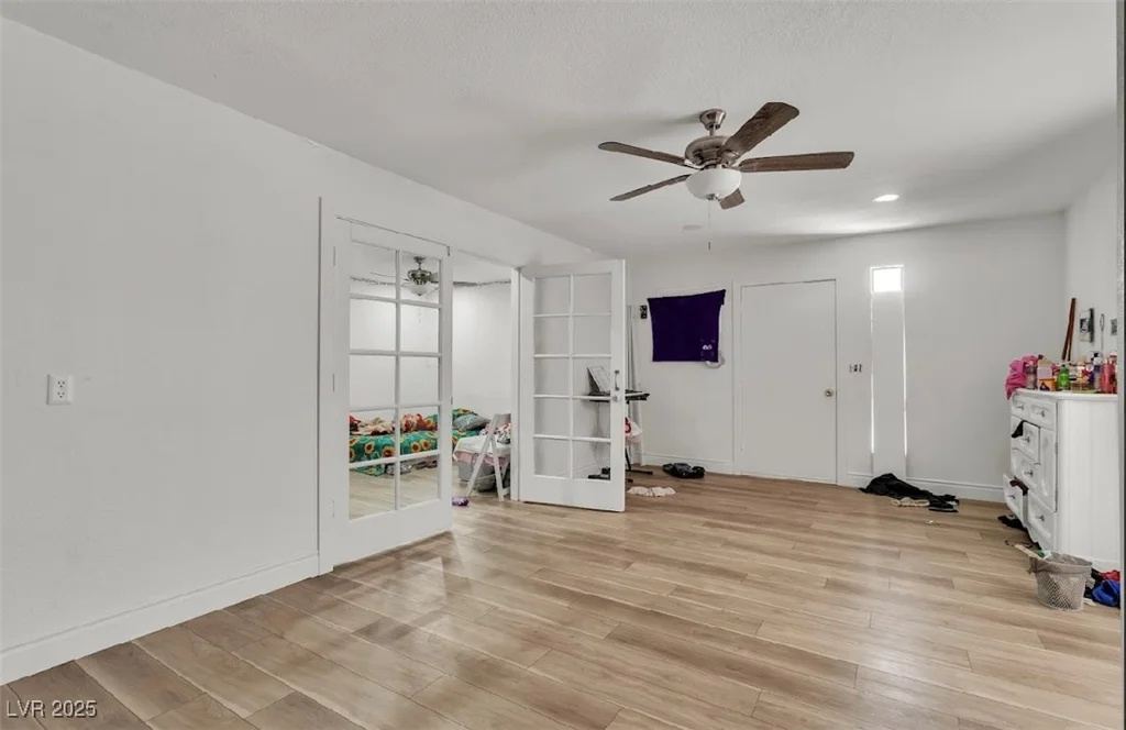 6388 Viking, Las Vegas, NV 89103
