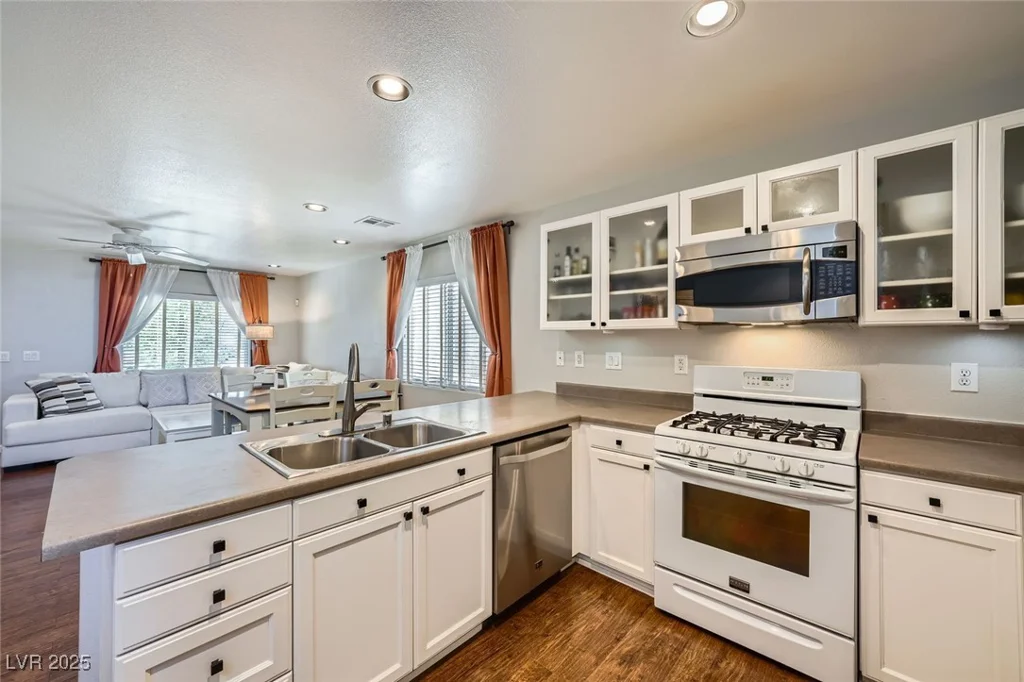 7652 Bokhara, Las Vegas, NV 89149