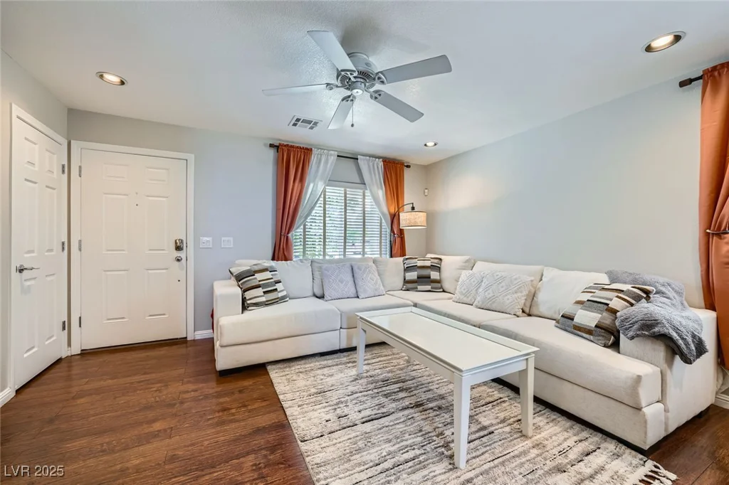 7652 Bokhara, Las Vegas, NV 89149