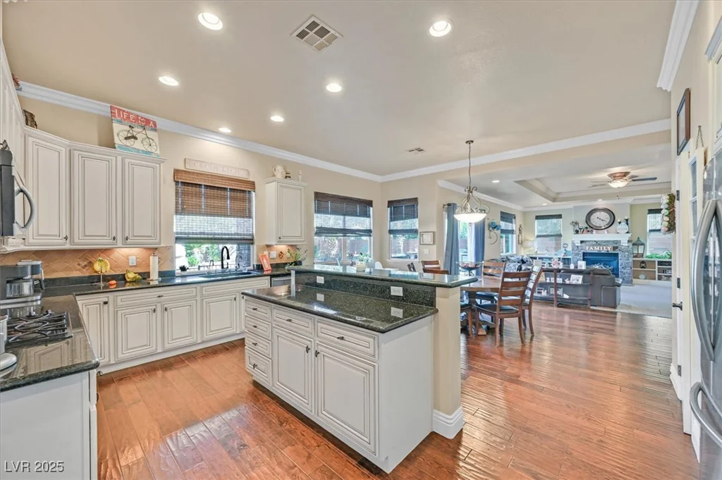 4770 Armada Ridge, Las Vegas, NV 89129
