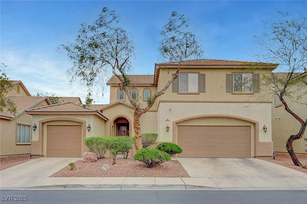 342 Shimmering Moon, Henderson, NV 89015