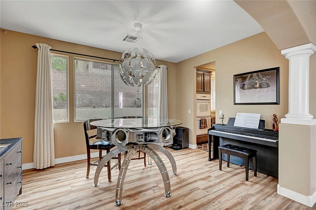 342 Shimmering Moon, Henderson, NV 89015