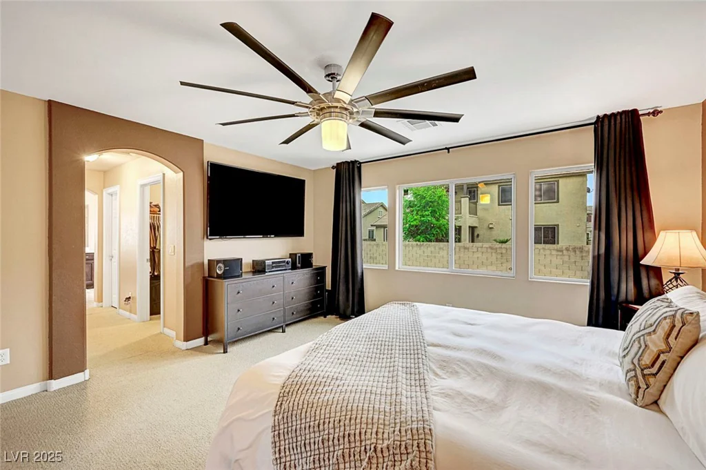 342 Shimmering Moon, Henderson, NV 89015