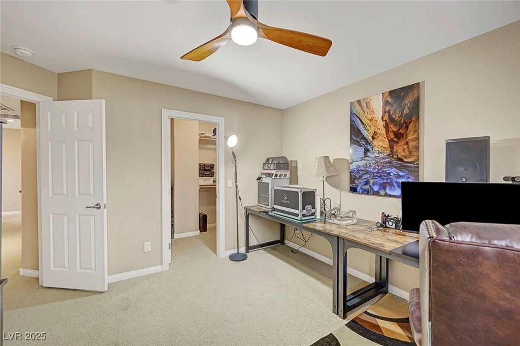 342 Shimmering Moon, Henderson, NV 89015