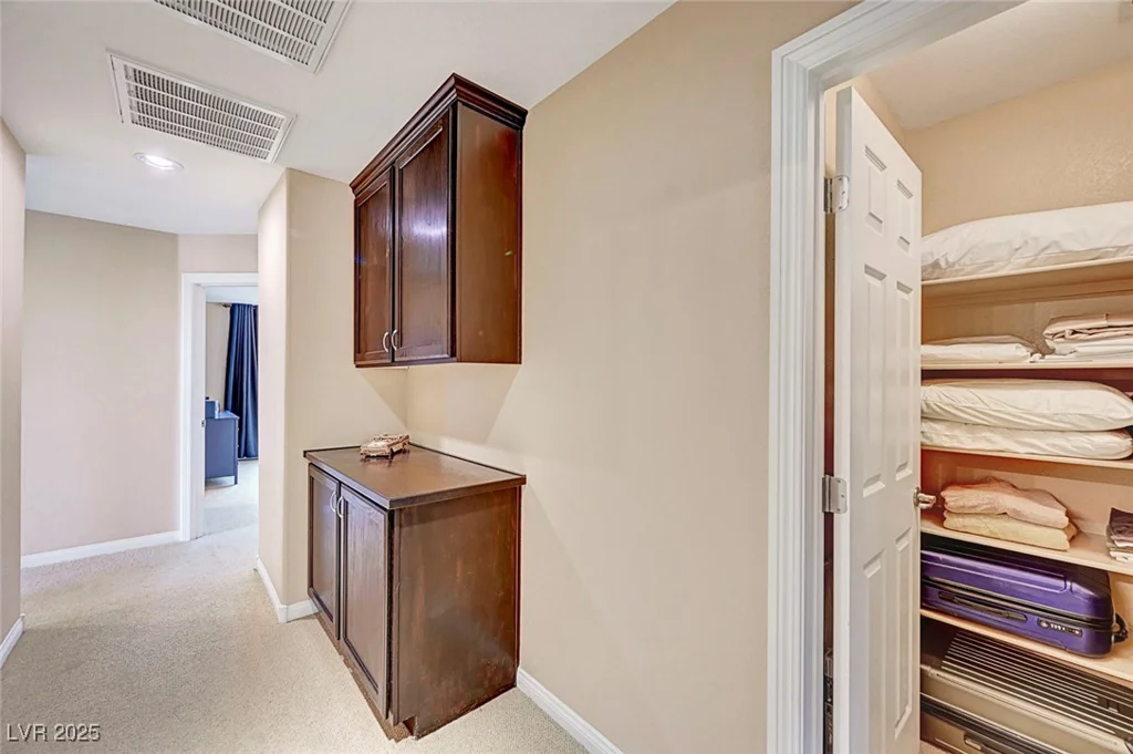 342 Shimmering Moon, Henderson, NV 89015