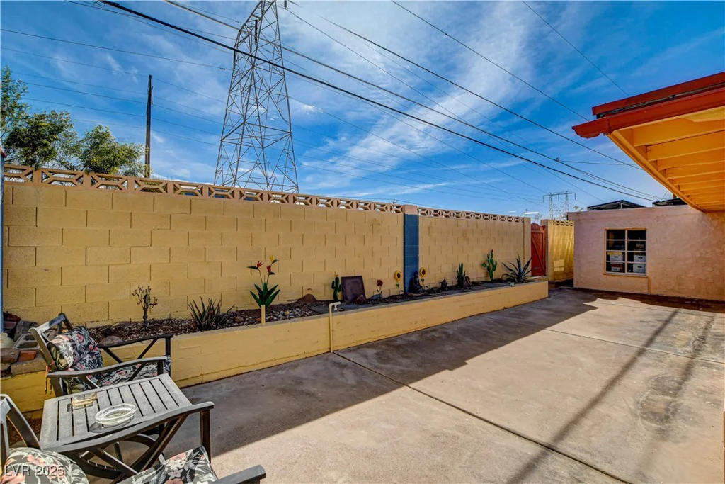 239 Basic, Henderson, NV 89015