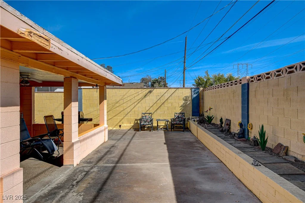 239 Basic, Henderson, NV 89015