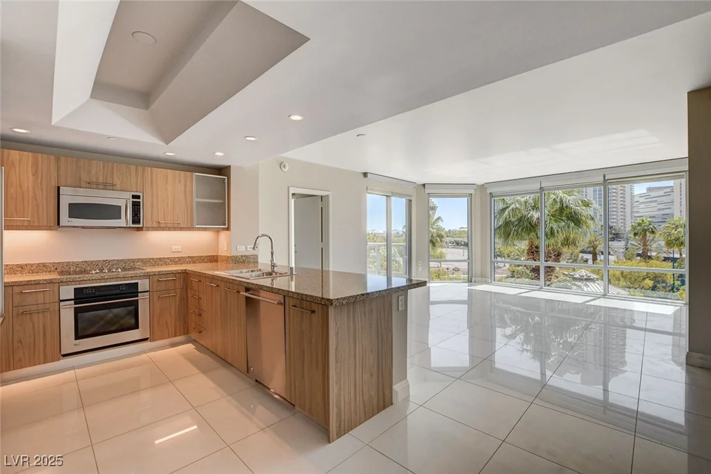222 Karen, Las Vegas, NV 89109