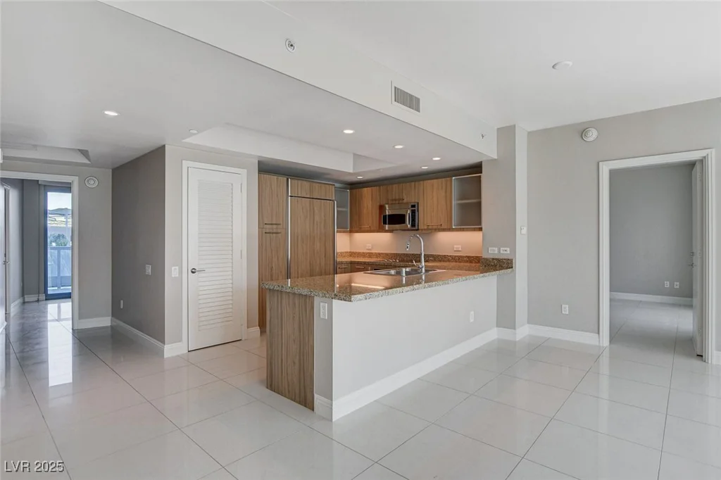 222 Karen, Las Vegas, NV 89109