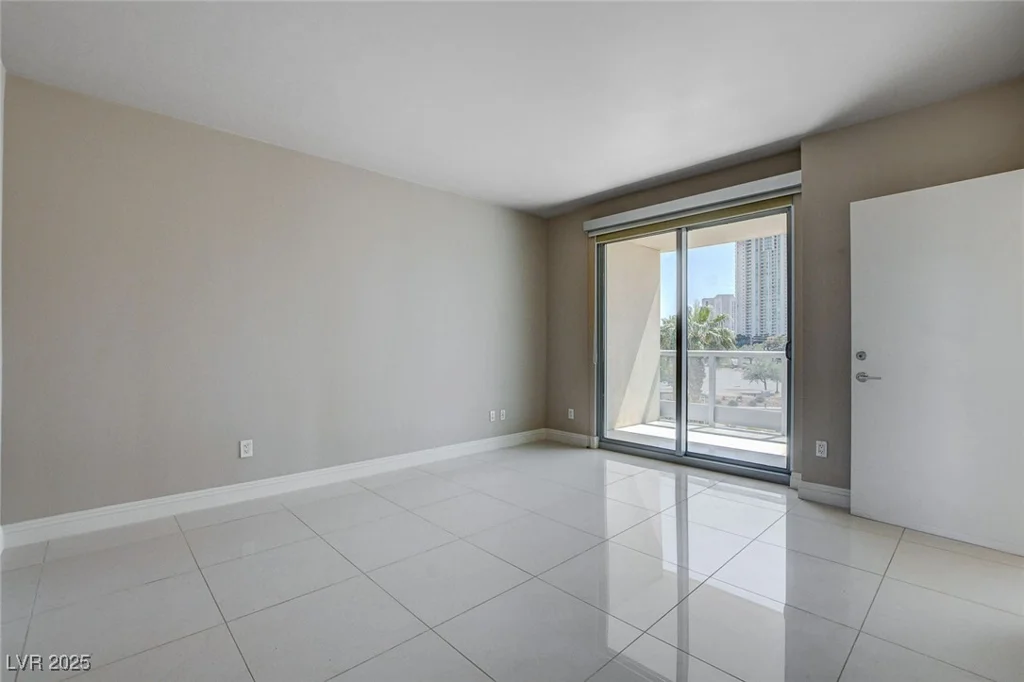 222 Karen, Las Vegas, NV 89109