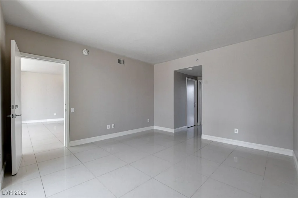 222 Karen, Las Vegas, NV 89109