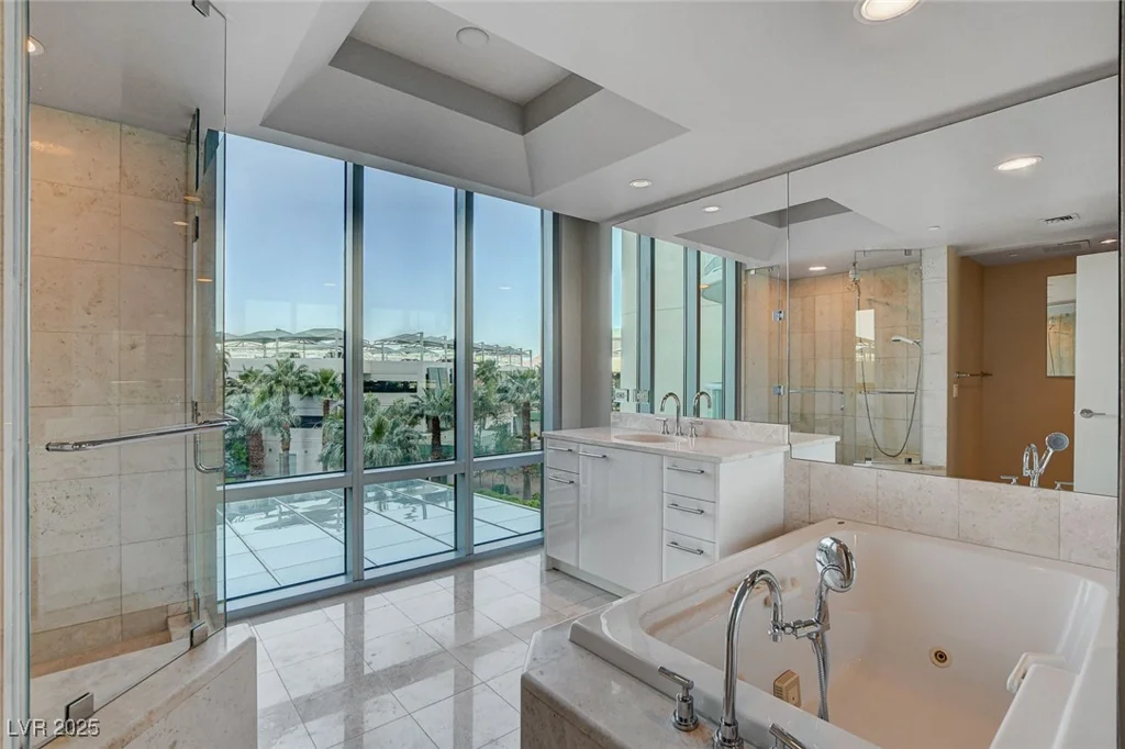 222 Karen, Las Vegas, NV 89109