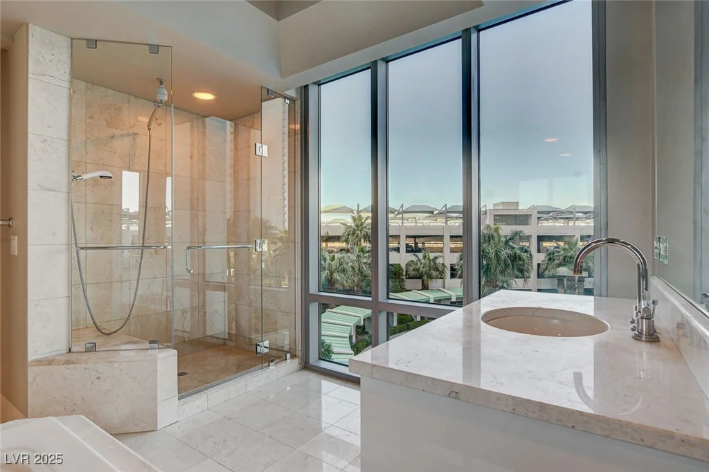 222 Karen, Las Vegas, NV 89109