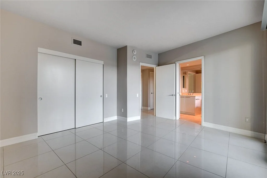 222 Karen, Las Vegas, NV 89109