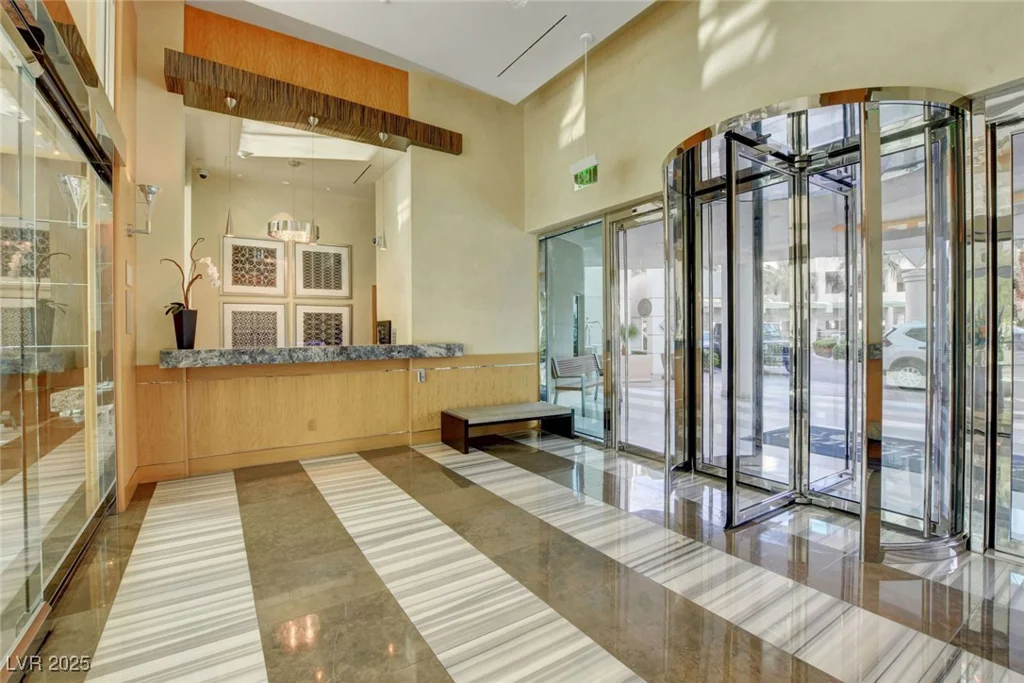 222 Karen, Las Vegas, NV 89109