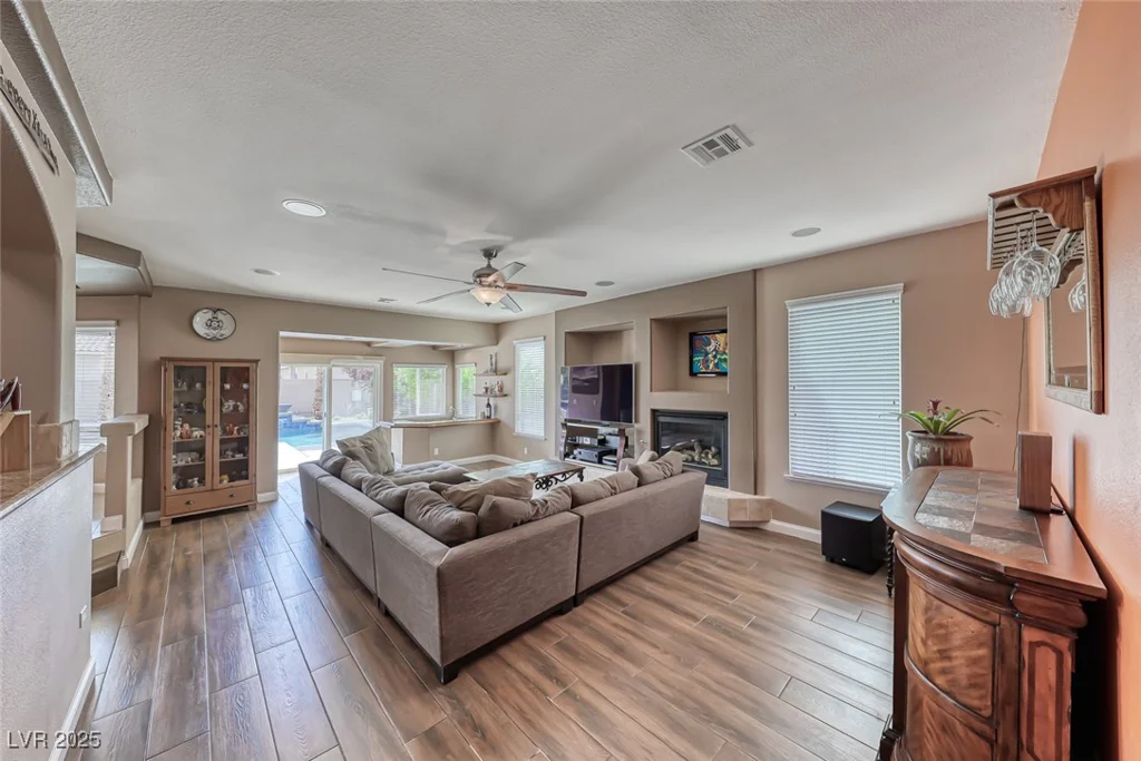 10986 Inverlochy, Las Vegas, NV 89141
