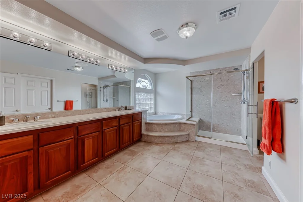 10986 Inverlochy, Las Vegas, NV 89141