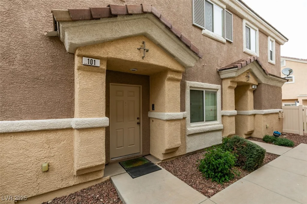 1152 Harts Bluff, Henderson, NV 89002