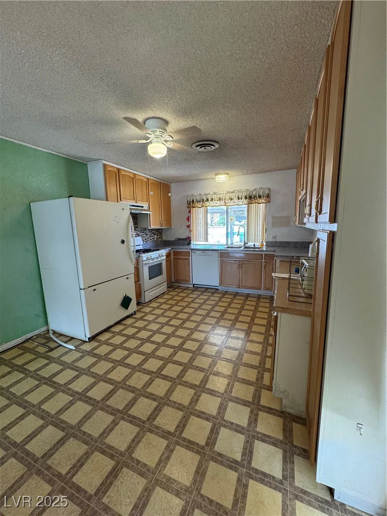 4244 Gibraltar, Las Vegas, NV 89121