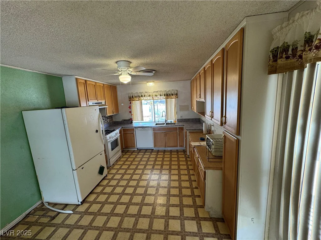 4244 Gibraltar, Las Vegas, NV 89121